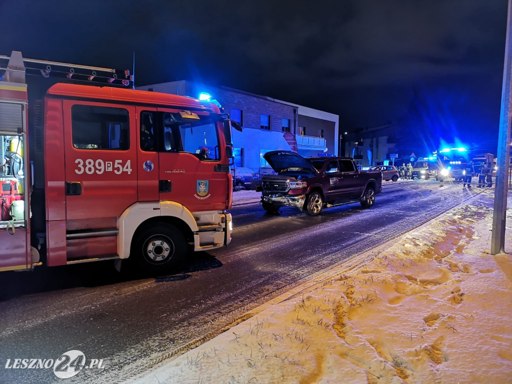 Zderzenie dwóch aut w Święciechowie