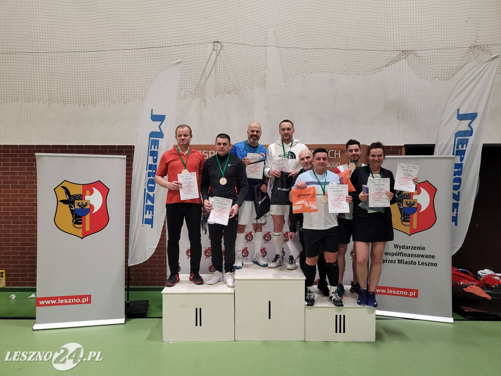 Rywalizowali w VI Mistrzostwach Leszna w Badmintonie