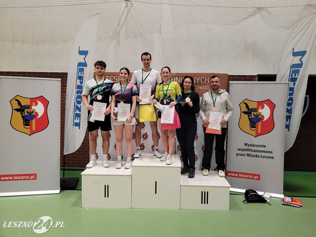 Rywalizowali w VI Mistrzostwach Leszna w Badmintonie