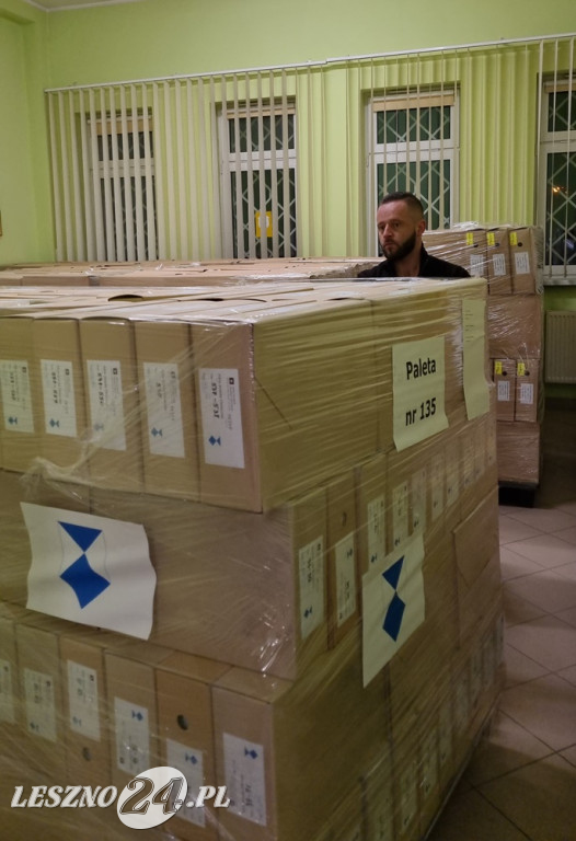 Transport akt z Archiwum Państwowego w Lesznie