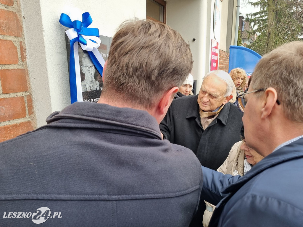 Odsłonięcie tablicy dra n. med. Mariana Kowalskiego