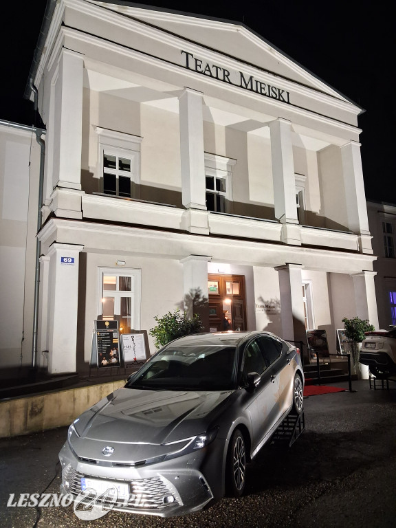 Żużlowa gala w Teatrze Miejskim w Lesznie