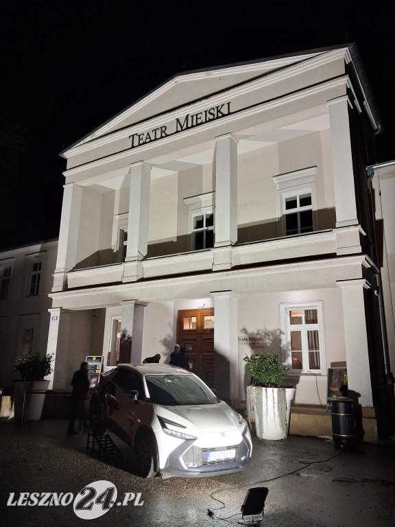 Żużlowa gala w Teatrze Miejskim w Lesznie