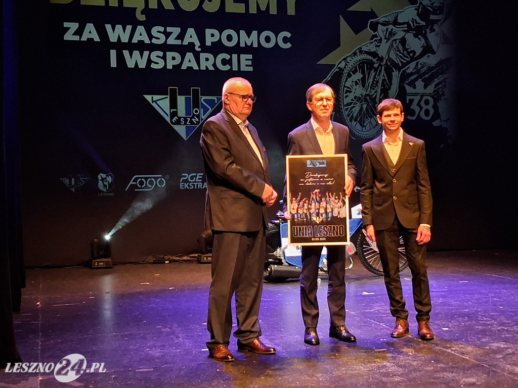 Żużlowa gala w Teatrze Miejskim w Lesznie
