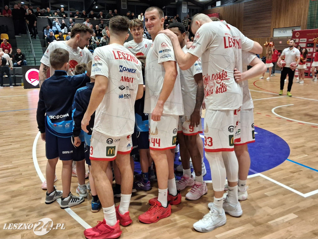 Ciężki bój koszykarzy Novimex Polonii