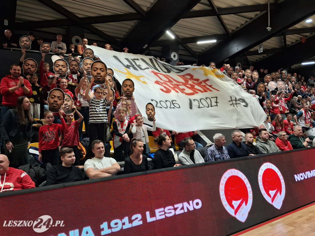 Ciężki bój koszykarzy Novimex Polonii