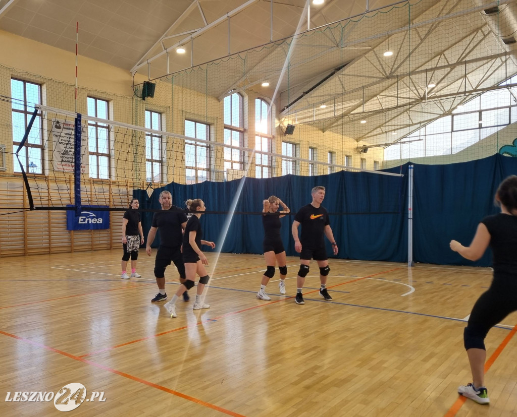 Siatkarze dla WOŚP w Rydzynie