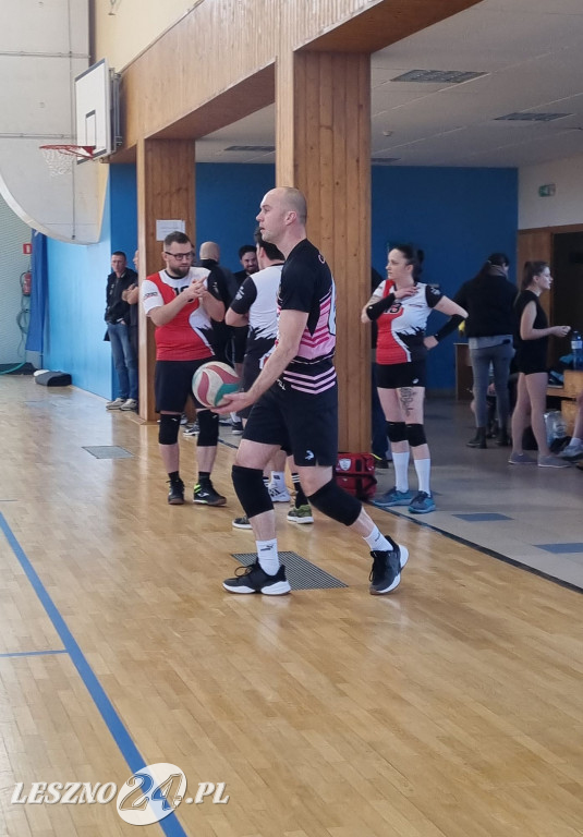 Siatkarze dla WOŚP w Rydzynie