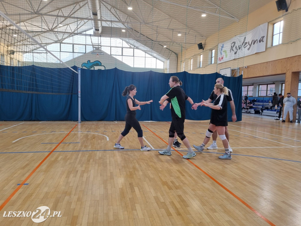 Siatkarze dla WOŚP w Rydzynie