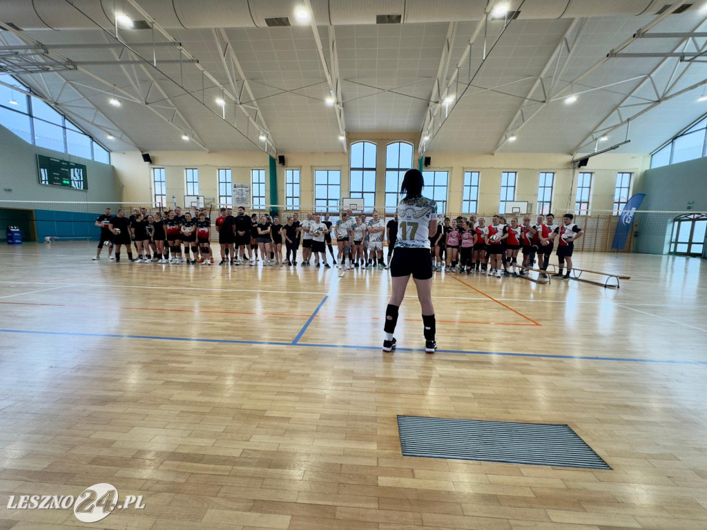 Siatkarze dla WOŚP w Rydzynie