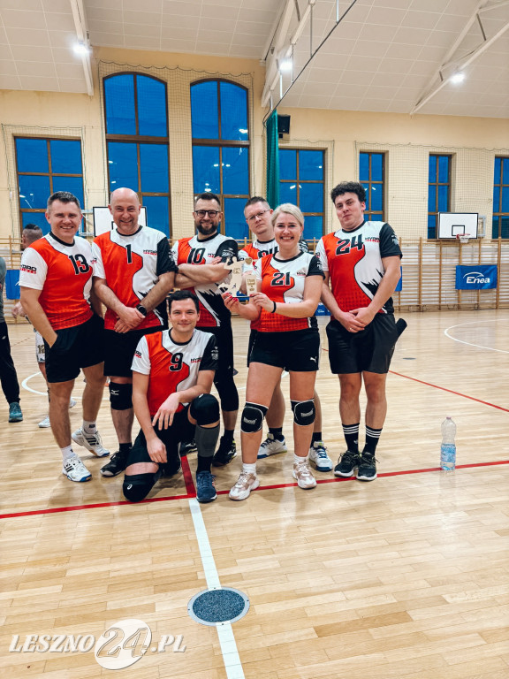 Siatkarze dla WOŚP w Rydzynie