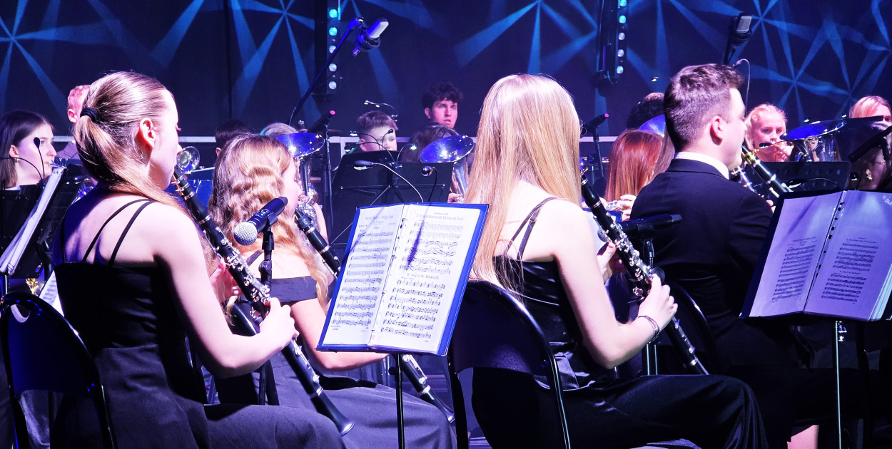 Orkiestra z Ponieca zagrała w Wilkowicach