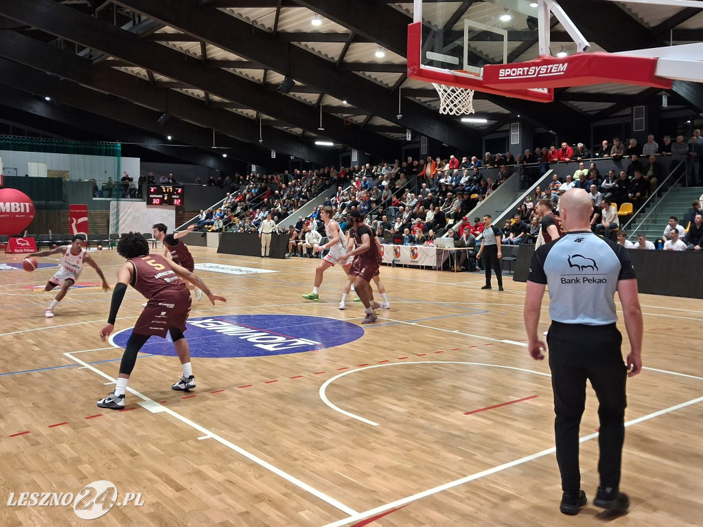 Novimex Polonia lepsza od Resovii Rzeszów!