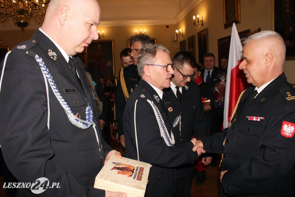 Wicekomendant i rzecznik strażaków przechodzi na emeryturę