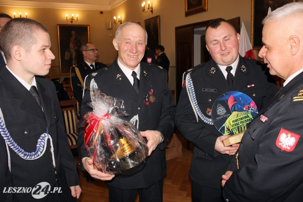 Wicekomendant i rzecznik strażaków przechodzi na emeryturę