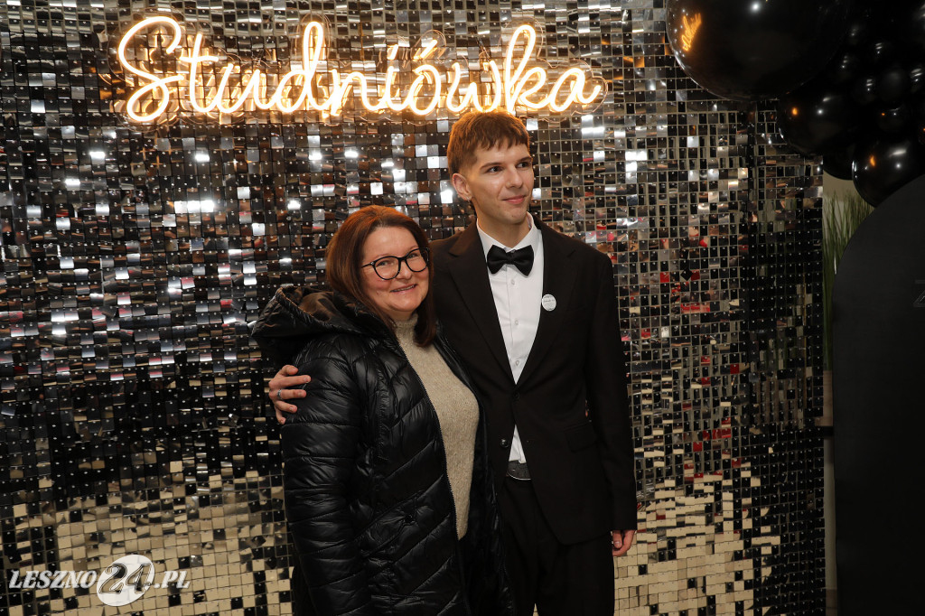 Studniówka ZSR-B w Lesznie