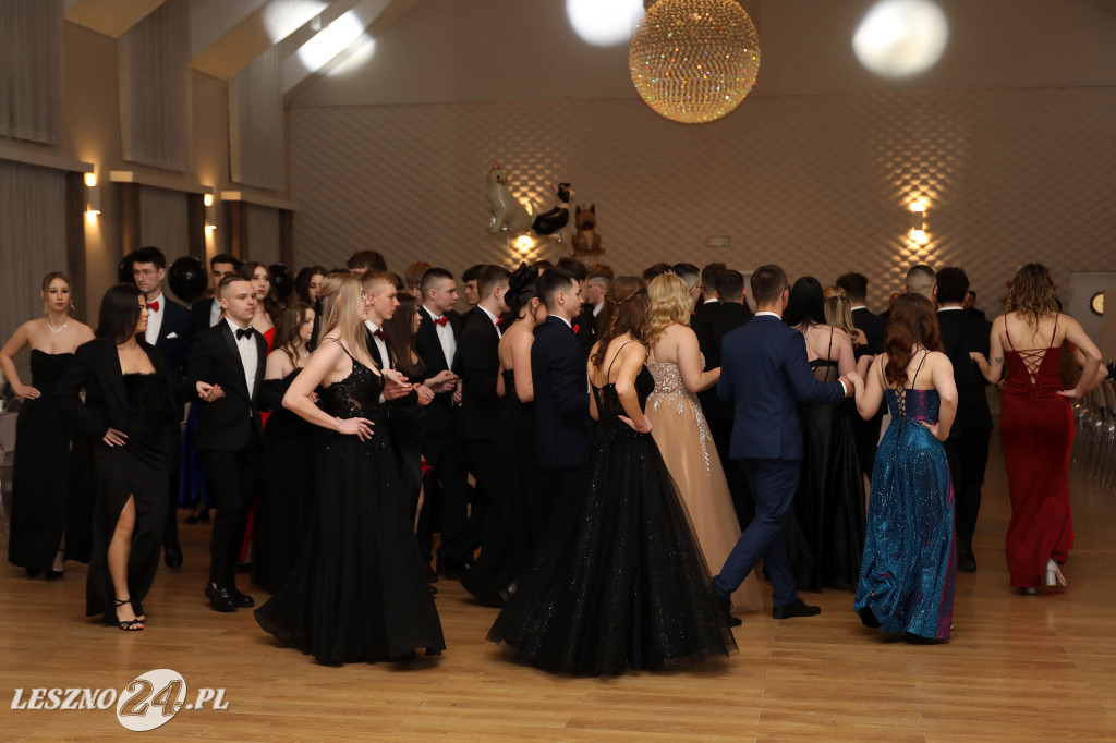 Studniówka ZSR-B w Lesznie