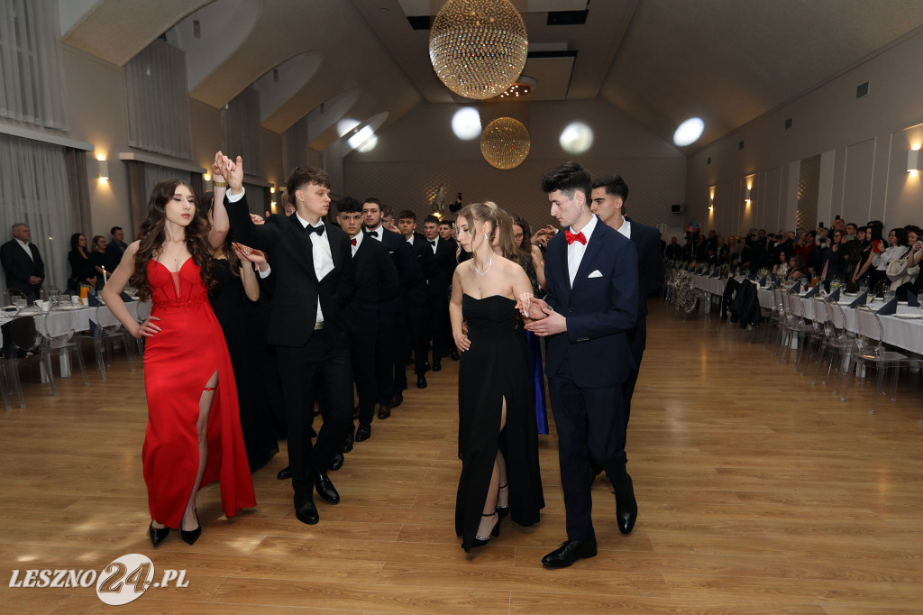 Studniówka ZSR-B w Lesznie