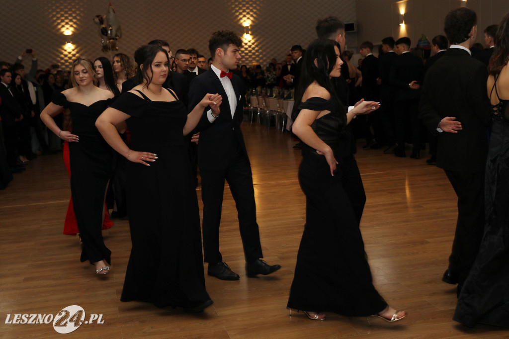 Studniówka ZSR-B w Lesznie