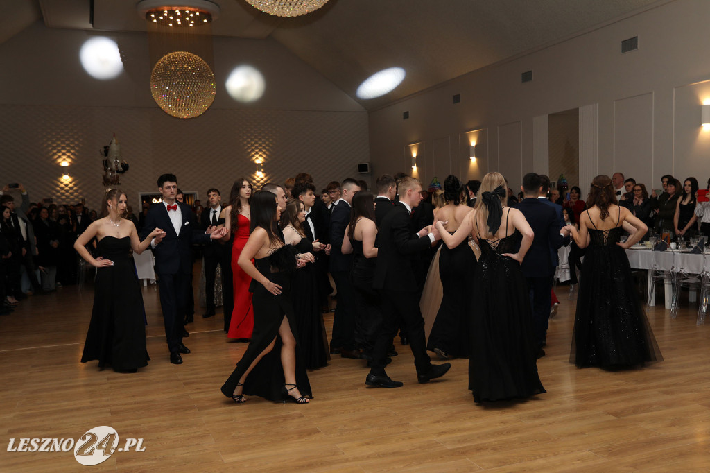 Studniówka ZSR-B w Lesznie