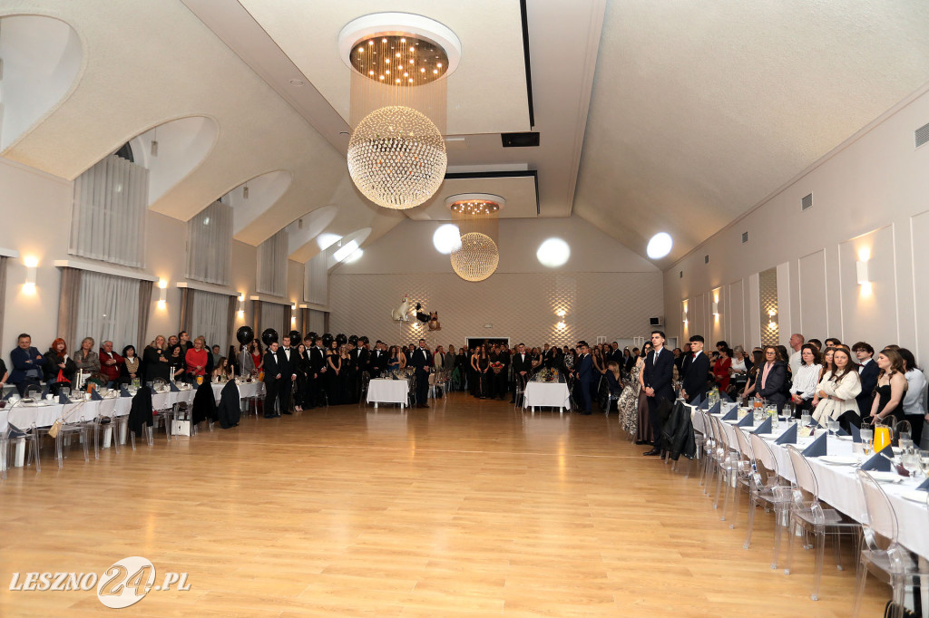 Studniówka ZSR-B w Lesznie