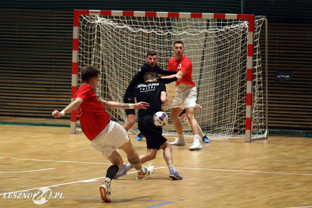 Trener Tomasz Trznadel z naszym wyróżnieniem