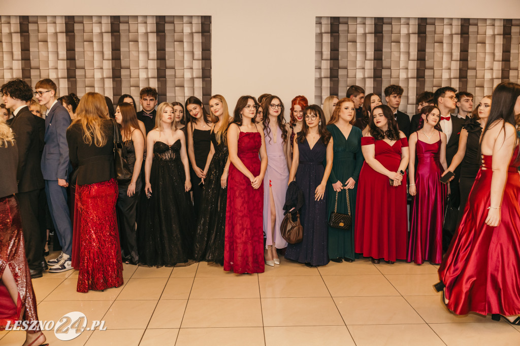 Studniówka III LO w Lesznie