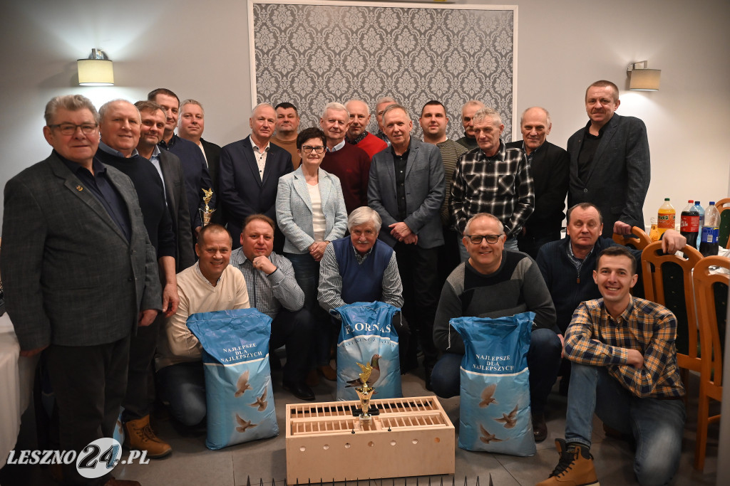 Hodowcy gołębi z Krzemieniewa podsumowali sezon