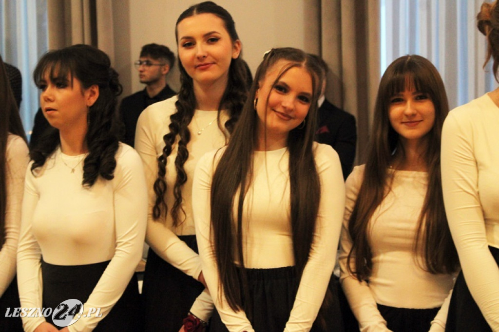 Studniówka Zespołu Szkół nr 4 w Lesznie