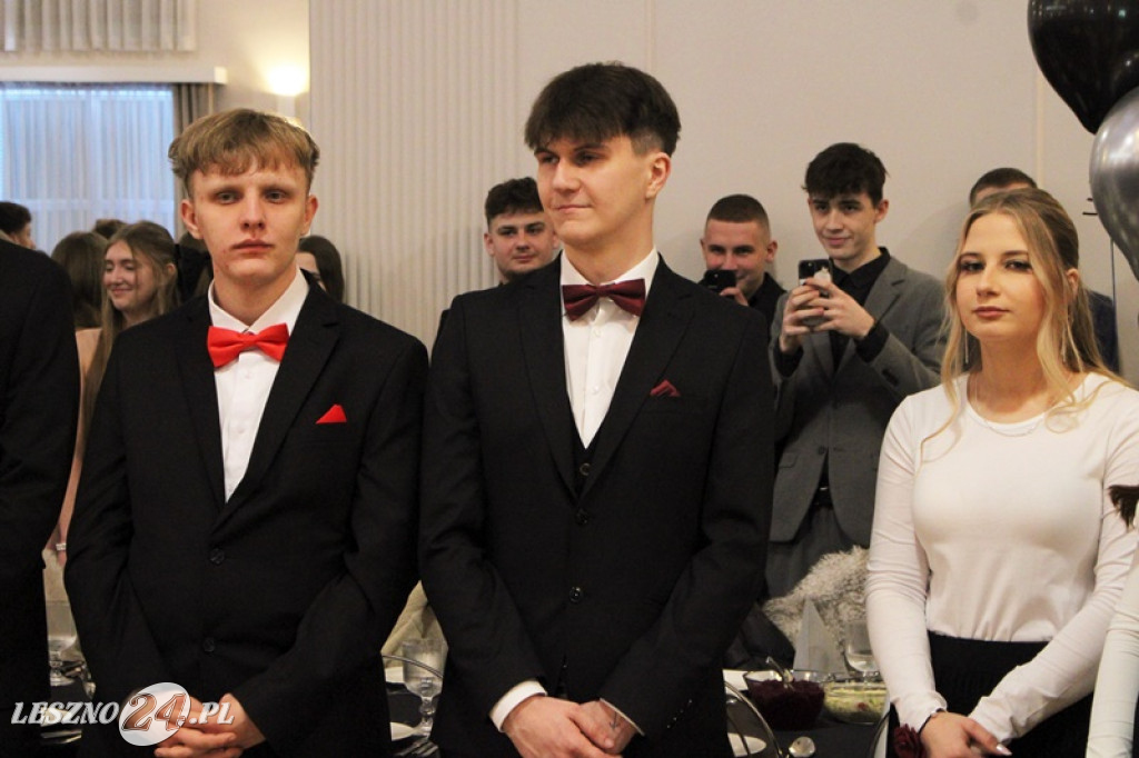 Studniówka Zespołu Szkół nr 4 w Lesznie