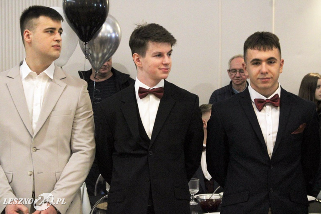 Studniówka Zespołu Szkół nr 4 w Lesznie