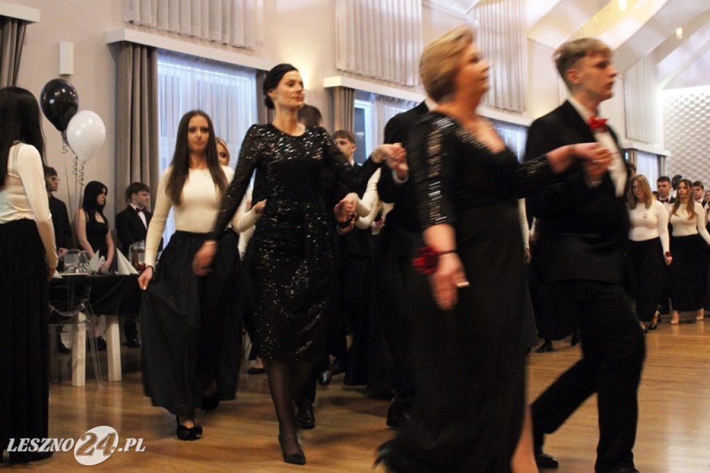 Studniówka Zespołu Szkół nr 4 w Lesznie