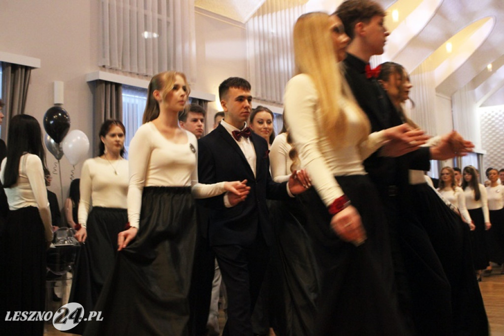 Studniówka Zespołu Szkół nr 4 w Lesznie