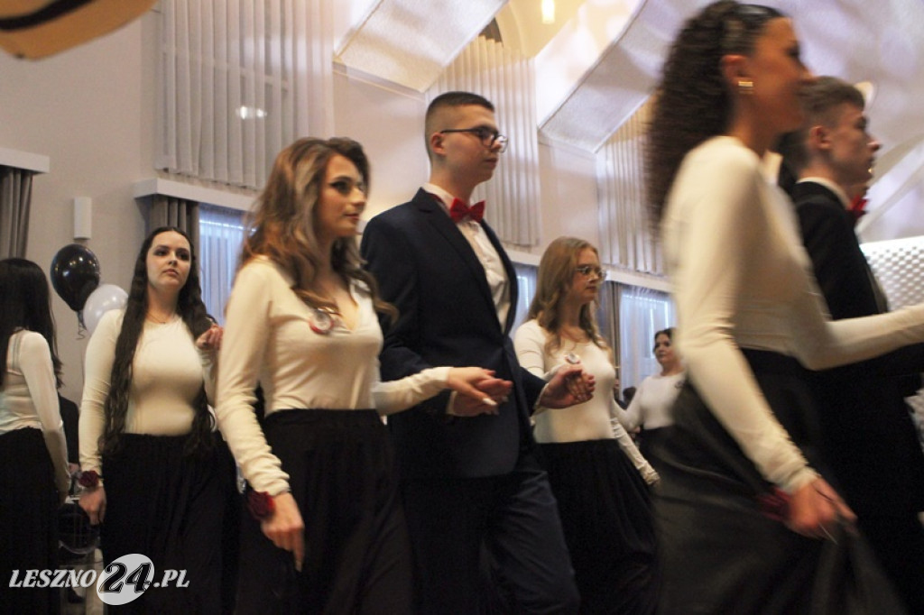 Studniówka Zespołu Szkół nr 4 w Lesznie