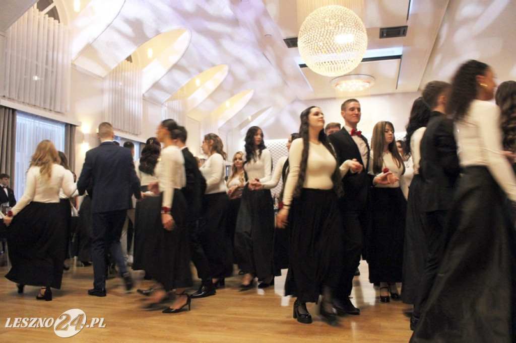 Studniówka Zespołu Szkół nr 4 w Lesznie