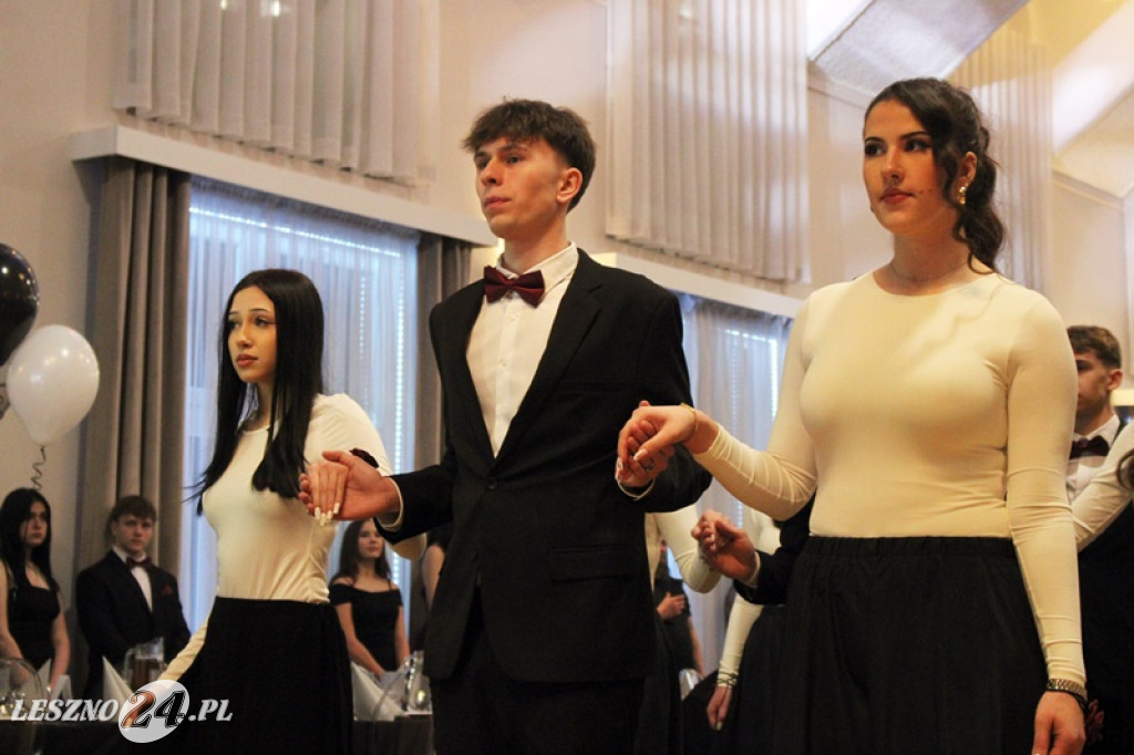 Studniówka Zespołu Szkół nr 4 w Lesznie