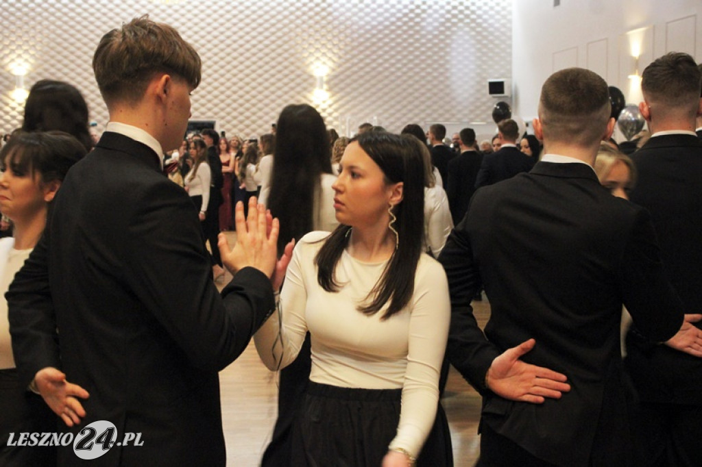 Studniówka Zespołu Szkół nr 4 w Lesznie