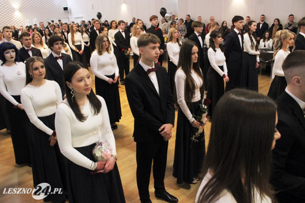 Studniówka Zespołu Szkół nr 4 w Lesznie