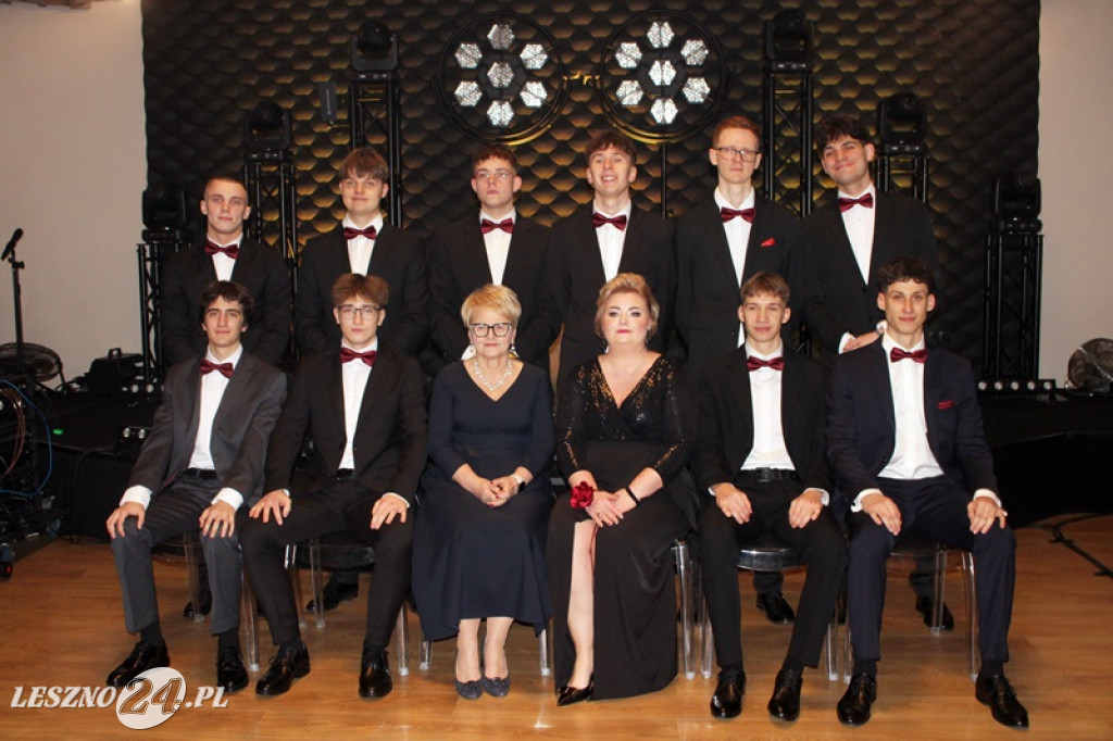 Studniówka Zespołu Szkół nr 4 w Lesznie