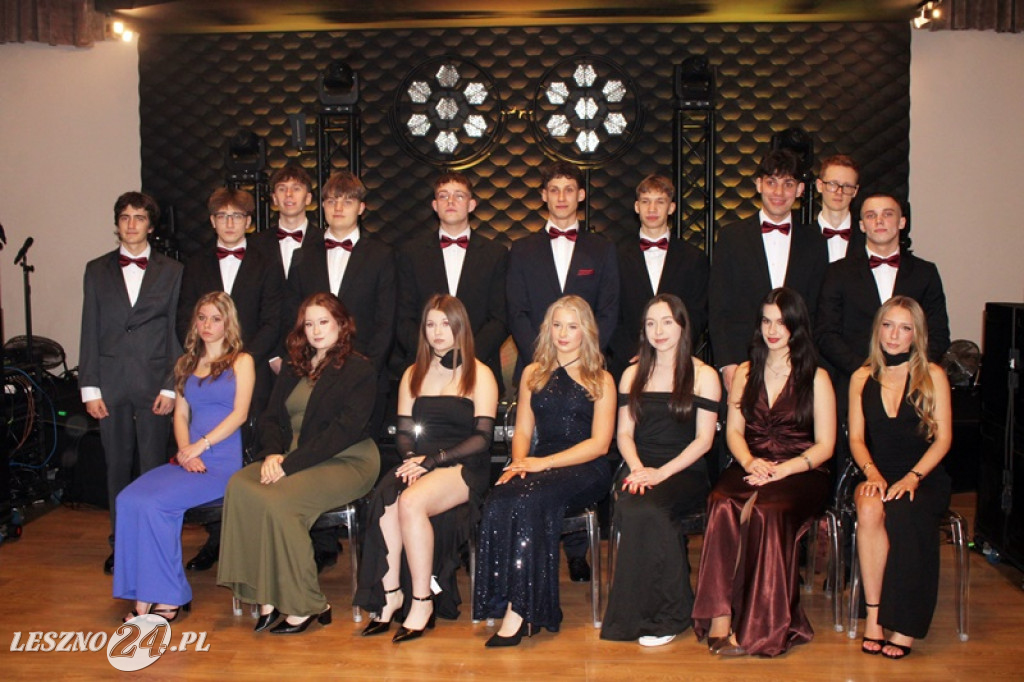 Studniówka Zespołu Szkół nr 4 w Lesznie