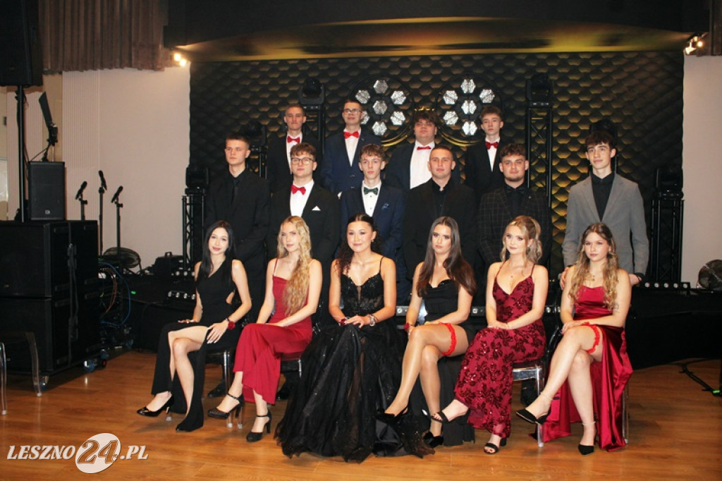 Studniówka Zespołu Szkół nr 4 w Lesznie