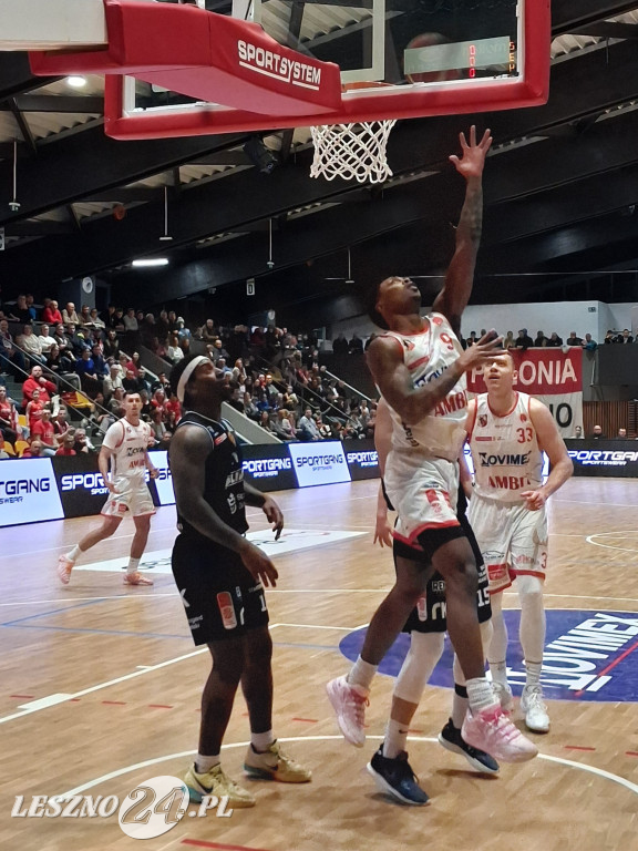 Wicelider tabeli lepszy w Trapezie