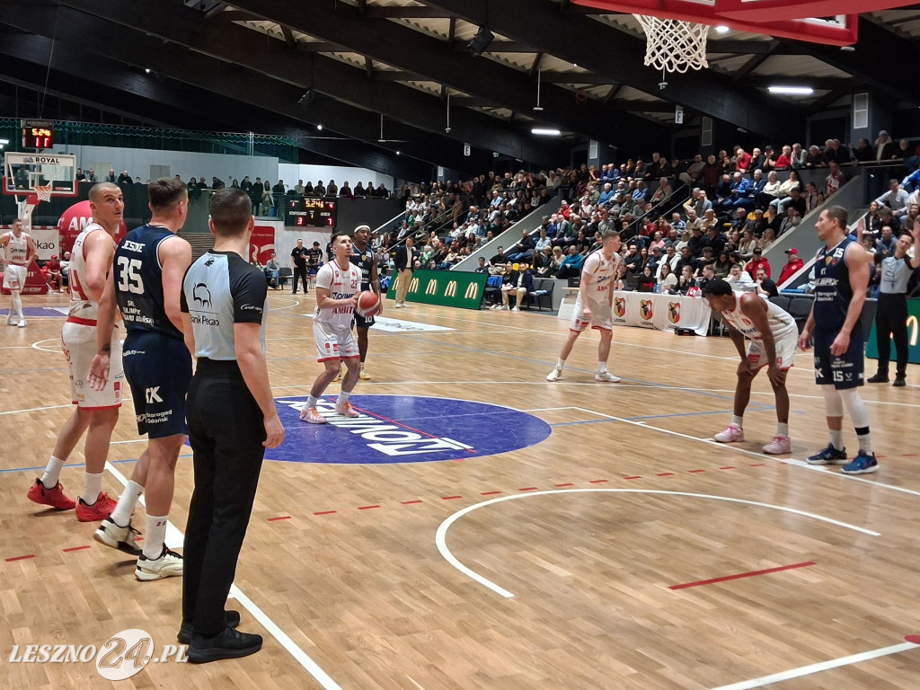 Wicelider tabeli lepszy w Trapezie