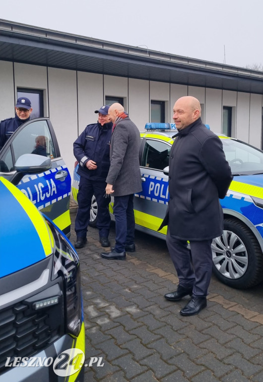 Nowe radiowozy dla KMP w Lesznie