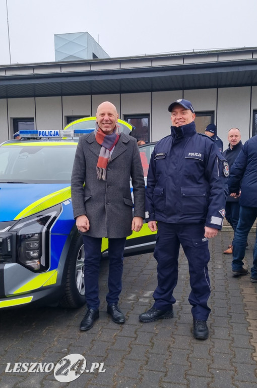 Nowe radiowozy dla KMP w Lesznie