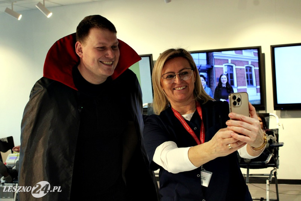 Samorządowa kropla krwi w bibliotece