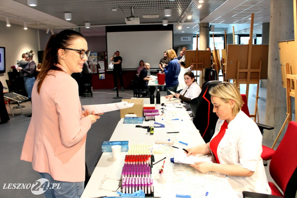Samorządowa kropla krwi w bibliotece