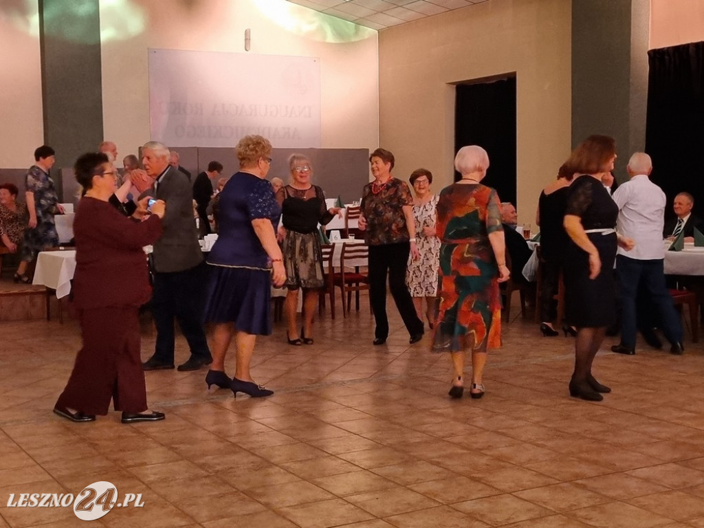 Zabawa karnawałowa leszczyńskich seniorów