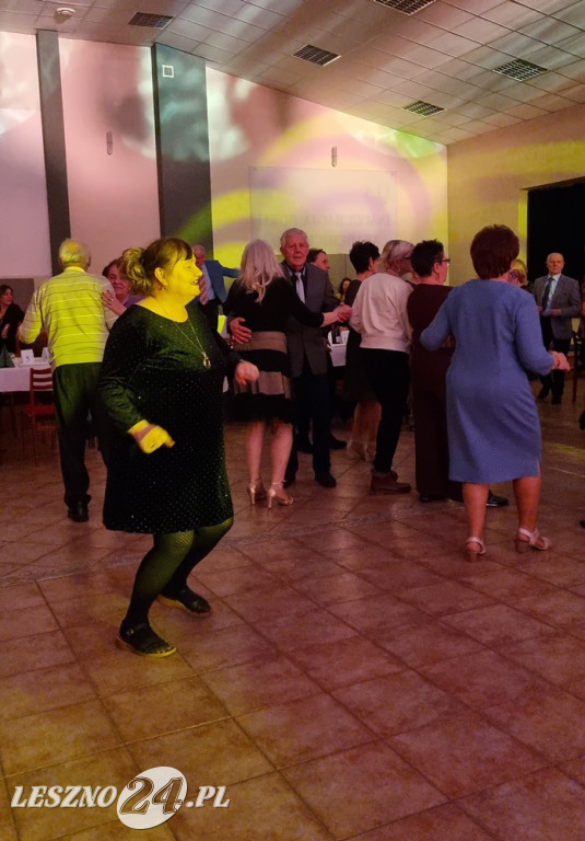 Zabawa karnawałowa leszczyńskich seniorów