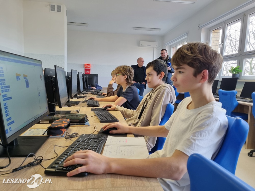 Otwarcie nowej pracowni komputerowej w SP nr 5